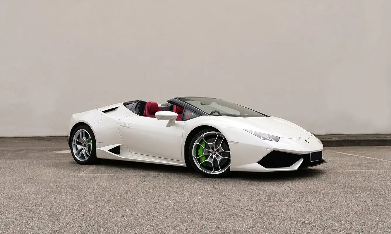 rent Lamborghini Huracan Spyder rent Lamborghini Huracan Spyder